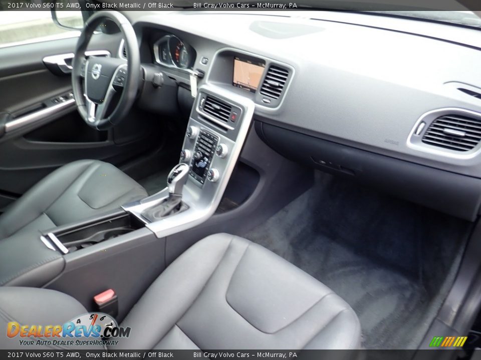 Off Black Interior - 2017 Volvo S60 T5 AWD Photo #12