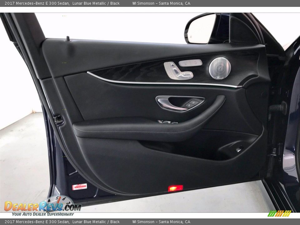 2017 Mercedes-Benz E 300 Sedan Lunar Blue Metallic / Black Photo #25