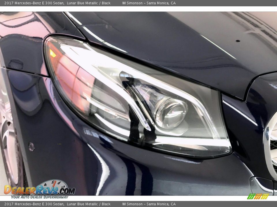 2017 Mercedes-Benz E 300 Sedan Lunar Blue Metallic / Black Photo #32