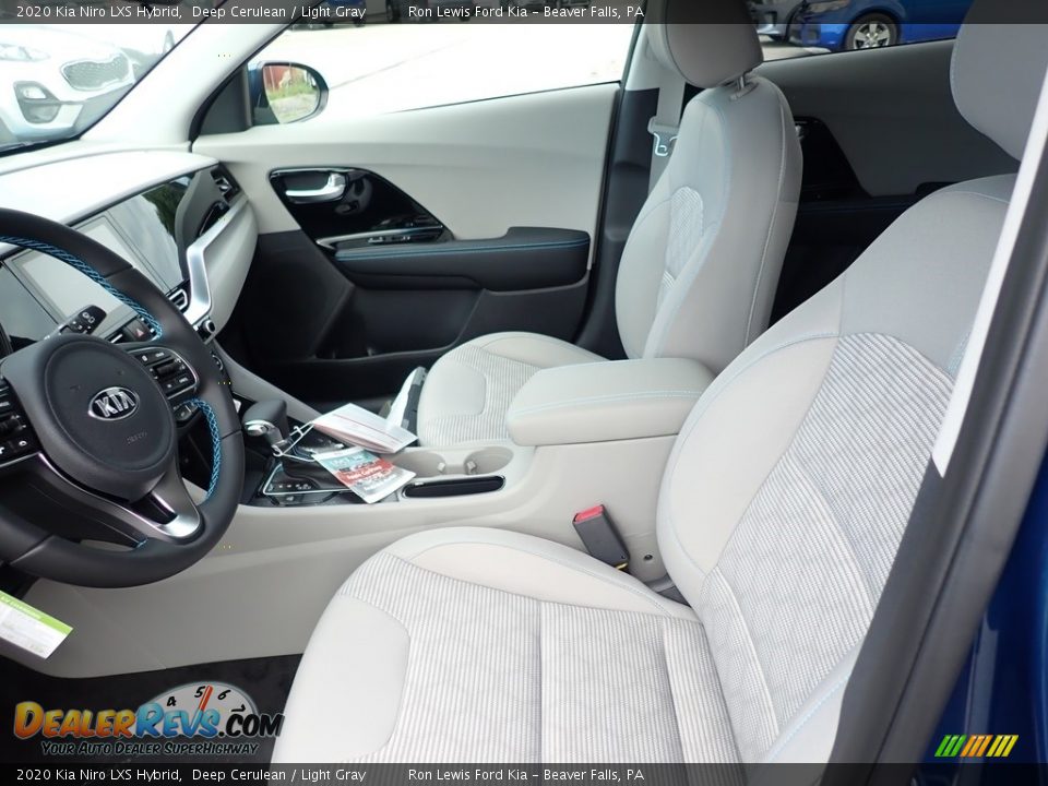 Light Gray Interior - 2020 Kia Niro LXS Hybrid Photo #12