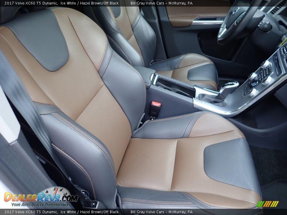 Front Seat of 2017 Volvo XC60 T5 Dynamic Photo #11