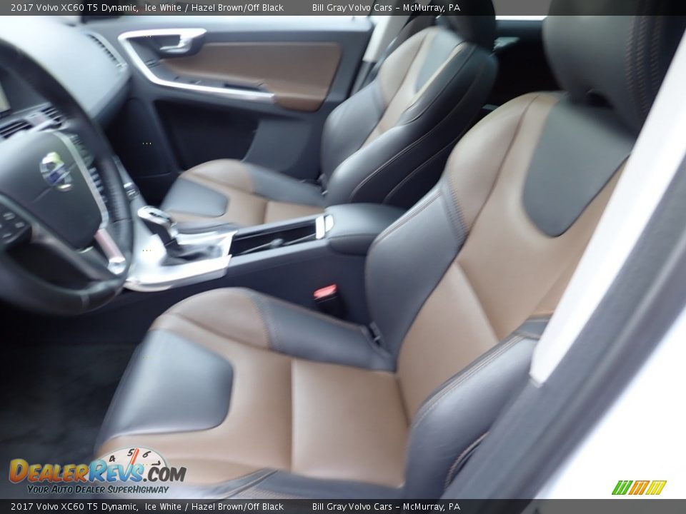 Front Seat of 2017 Volvo XC60 T5 Dynamic Photo #15