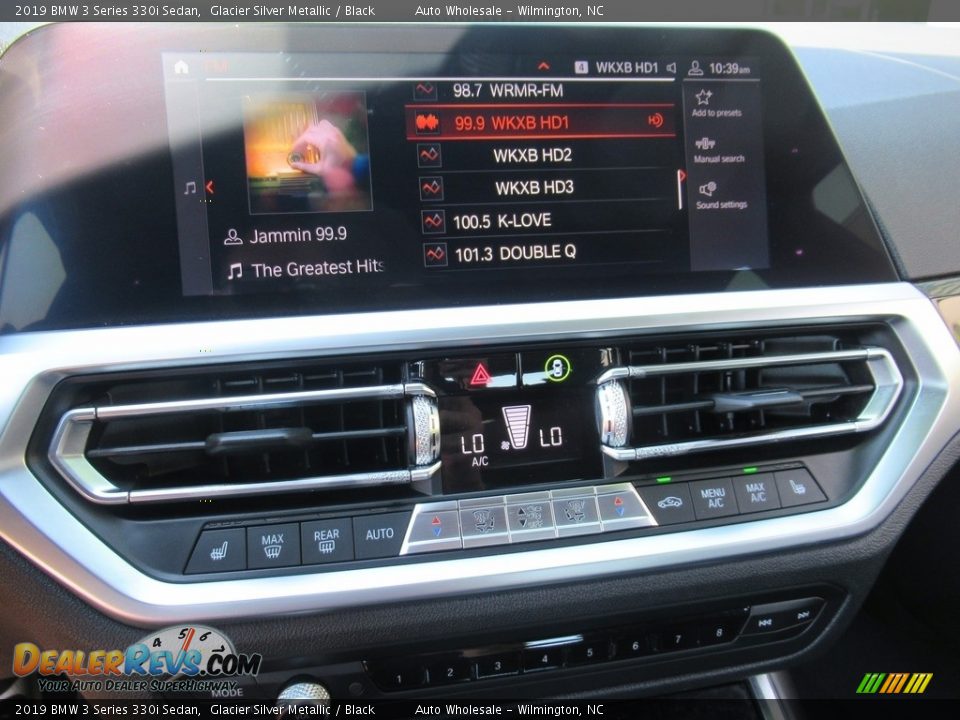 2019 BMW 3 Series 330i Sedan Glacier Silver Metallic / Black Photo #16