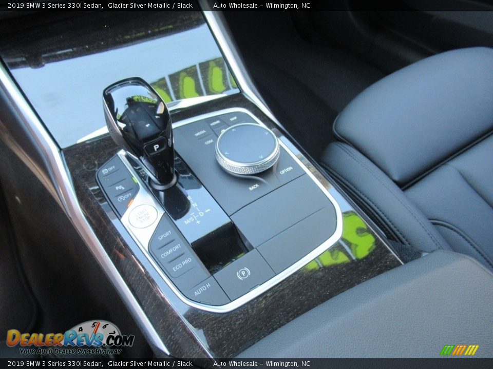2019 BMW 3 Series 330i Sedan Glacier Silver Metallic / Black Photo #19