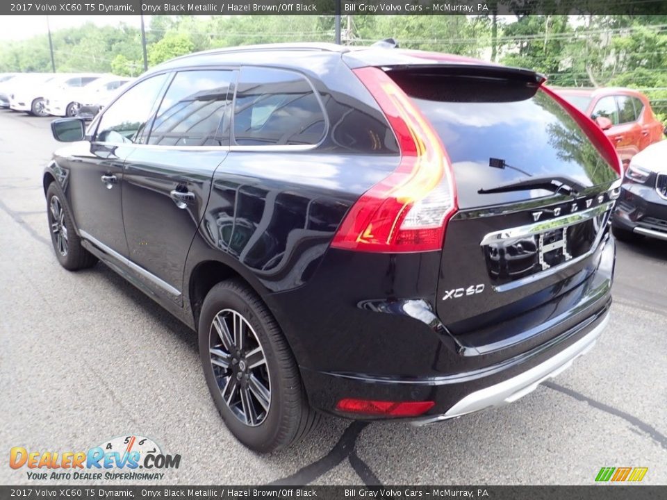 Onyx Black Metallic 2017 Volvo XC60 T5 Dynamic Photo #6