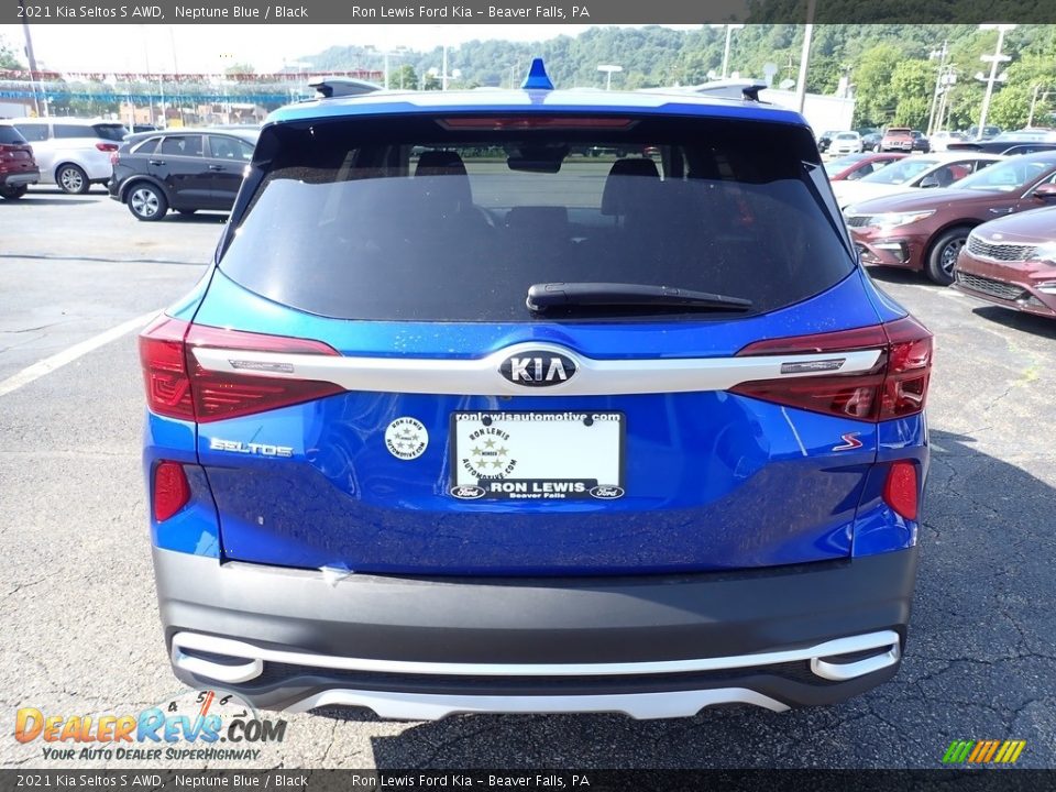 2021 Kia Seltos S AWD Neptune Blue / Black Photo #5