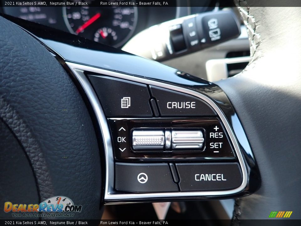 2021 Kia Seltos S AWD Steering Wheel Photo #17