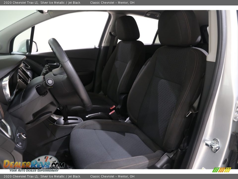 2020 Chevrolet Trax LS Silver Ice Metallic / Jet Black Photo #5