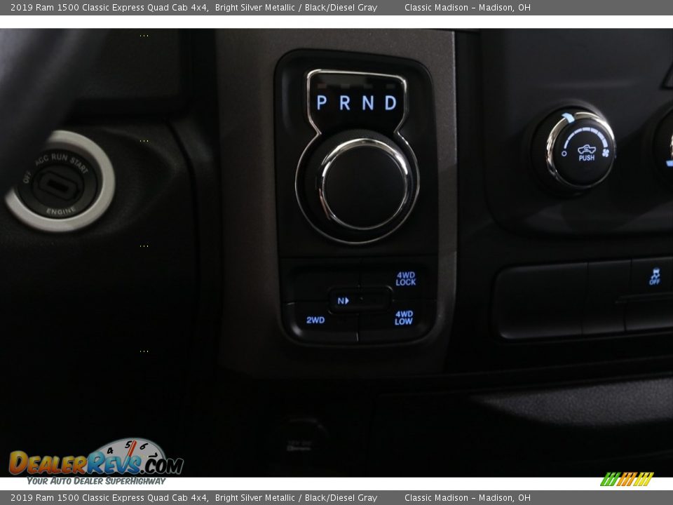 2019 Ram 1500 Classic Express Quad Cab 4x4 Bright Silver Metallic / Black/Diesel Gray Photo #10