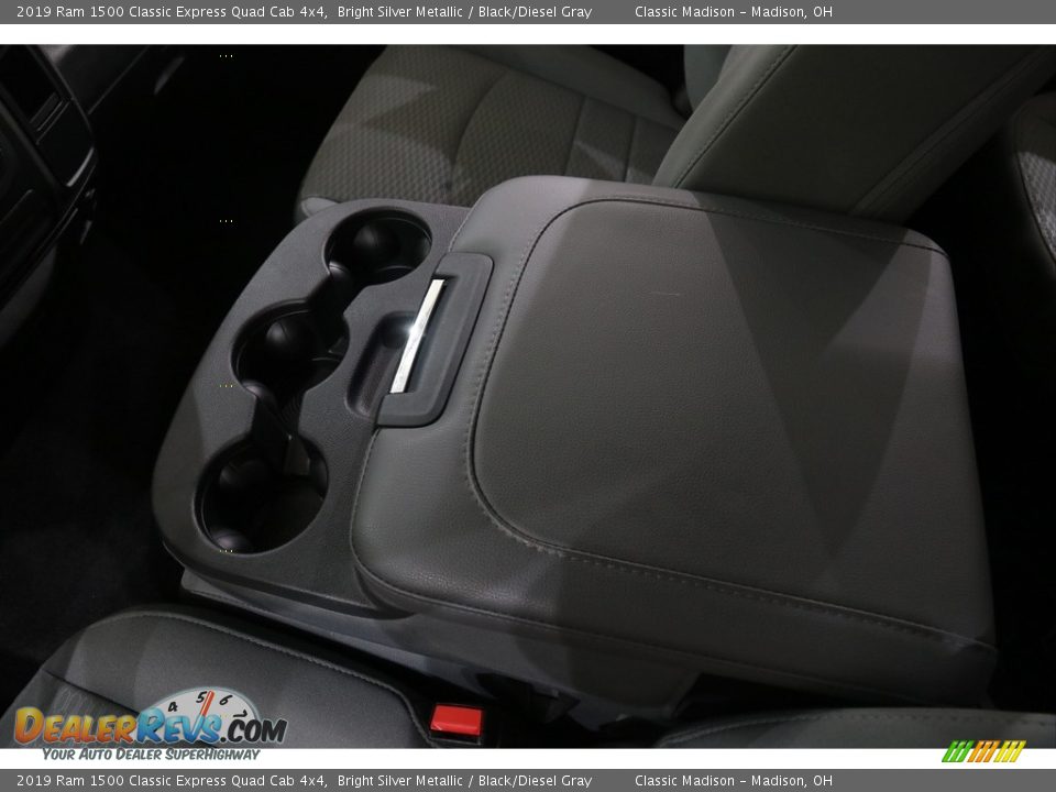 2019 Ram 1500 Classic Express Quad Cab 4x4 Bright Silver Metallic / Black/Diesel Gray Photo #14