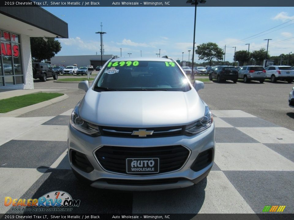 2019 Chevrolet Trax LT Silver Ice Metallic / Jet Black Photo #2