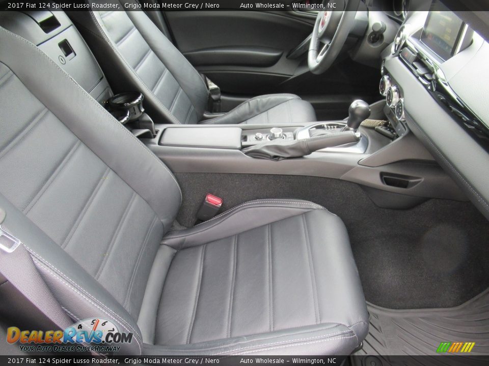 2017 Fiat 124 Spider Lusso Roadster Grigio Moda Meteor Grey / Nero Photo #11