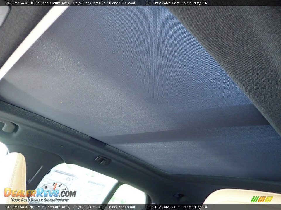 2020 Volvo XC40 T5 Momentum AWD Onyx Black Metallic / Blond/Charcoal Photo #12
