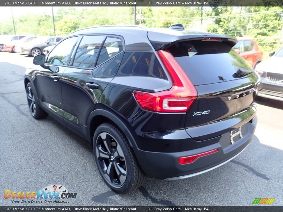 2020 Volvo XC40 T5 Momentum AWD Onyx Black Metallic / Blond/Charcoal Photo #4