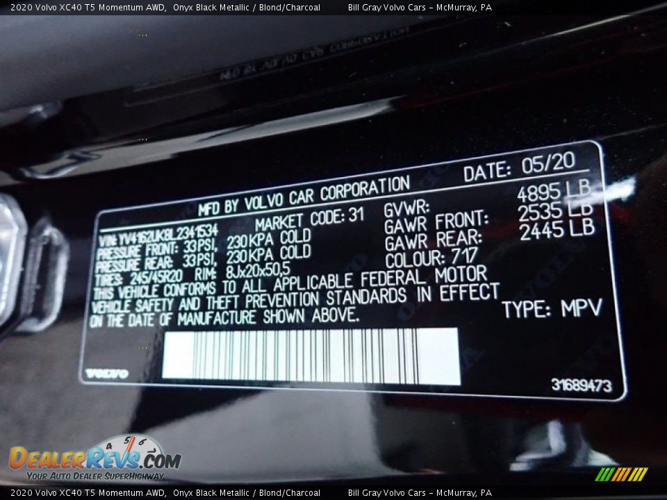 2020 Volvo XC40 T5 Momentum AWD Onyx Black Metallic / Blond/Charcoal Photo #11