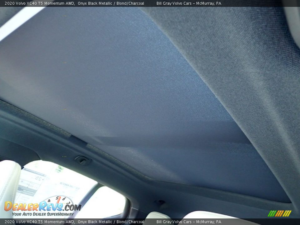 2020 Volvo XC40 T5 Momentum AWD Onyx Black Metallic / Blond/Charcoal Photo #12