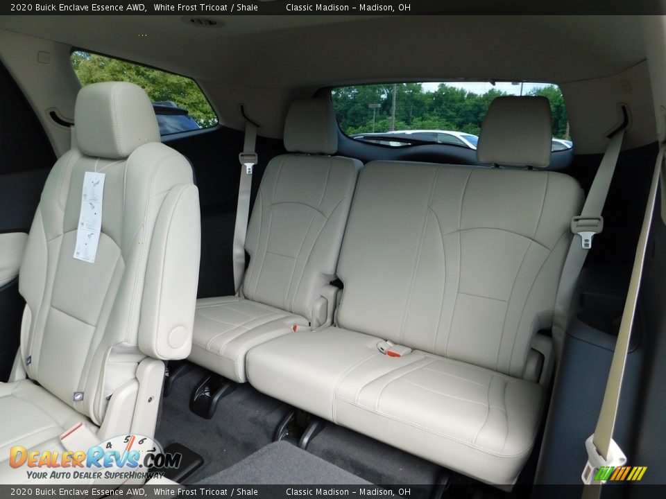 2020 Buick Enclave Essence AWD White Frost Tricoat / Shale Photo #26