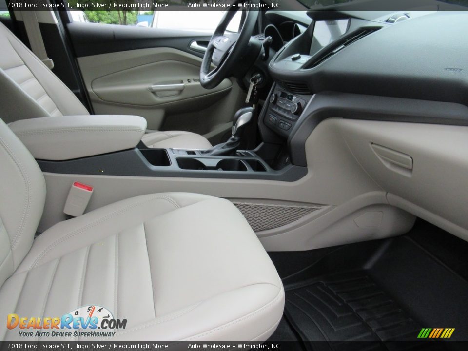 2018 Ford Escape SEL Ingot Silver / Medium Light Stone Photo #12