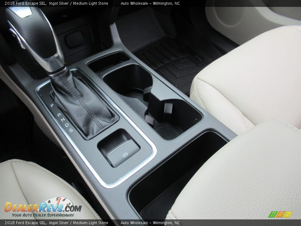 2018 Ford Escape SEL Ingot Silver / Medium Light Stone Photo #19