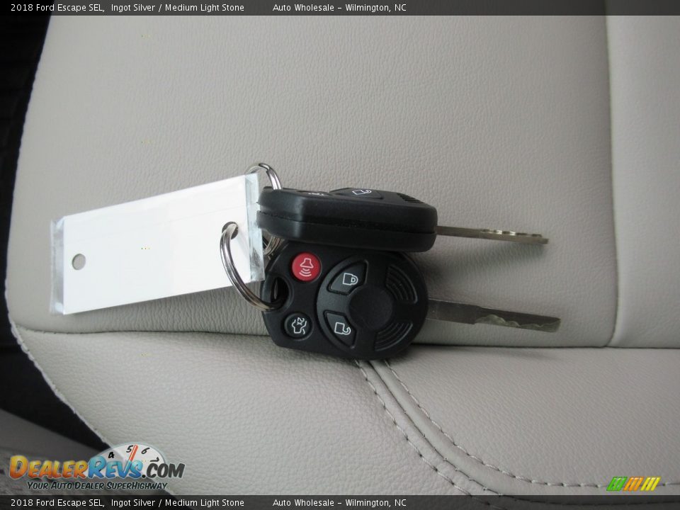 2018 Ford Escape SEL Ingot Silver / Medium Light Stone Photo #20