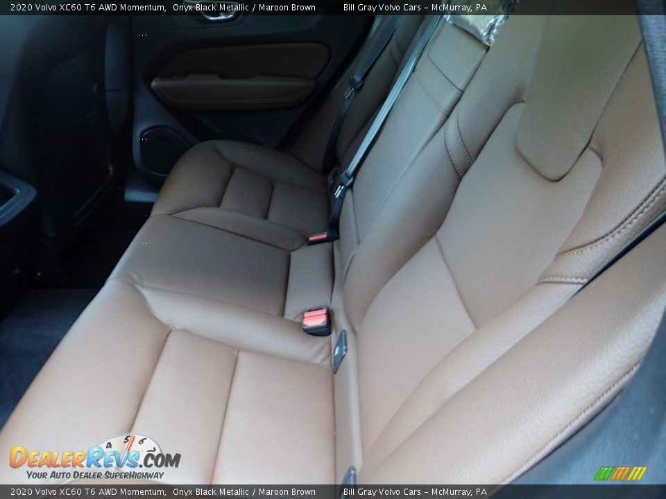 Rear Seat of 2020 Volvo XC60 T6 AWD Momentum Photo #8