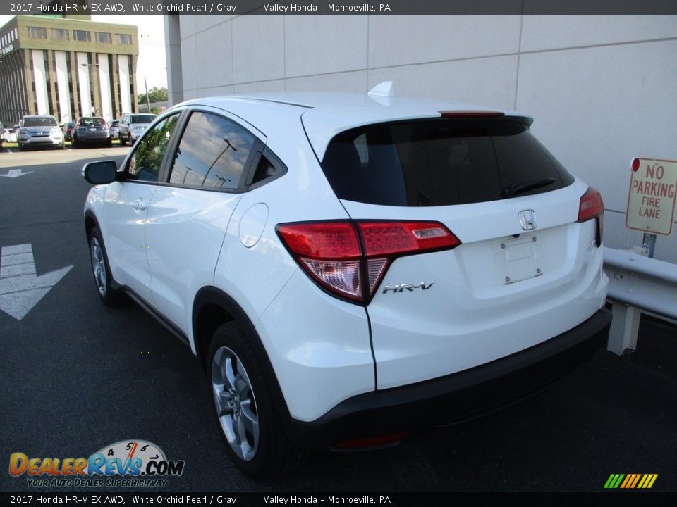 2017 Honda HR-V EX AWD White Orchid Pearl / Gray Photo #3