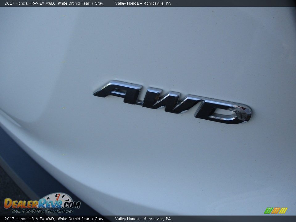 2017 Honda HR-V EX AWD White Orchid Pearl / Gray Photo #6