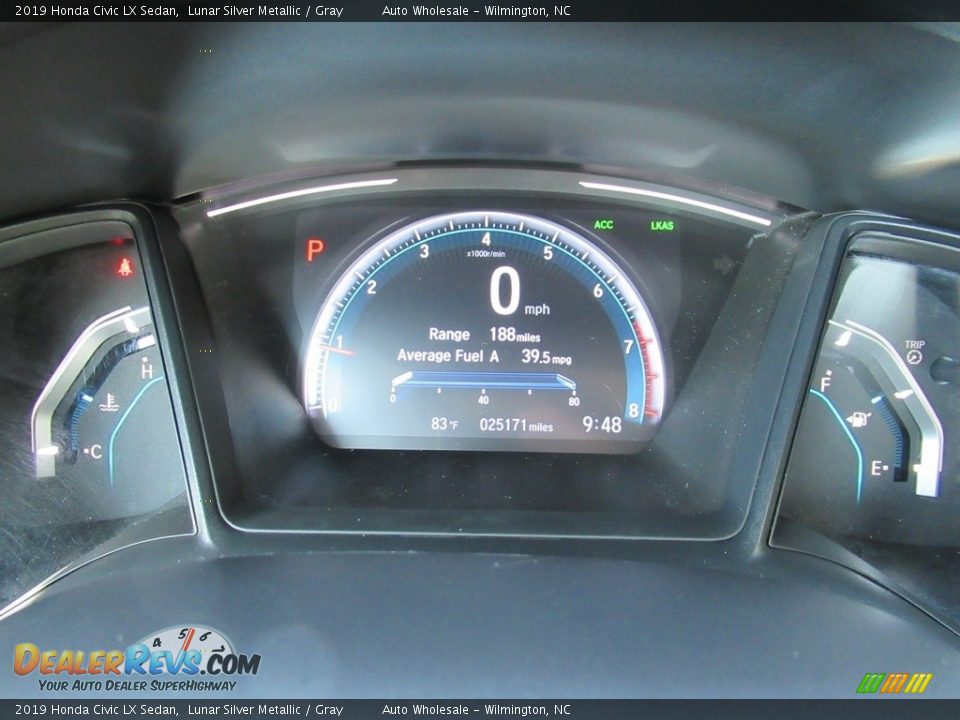 2019 Honda Civic LX Sedan Lunar Silver Metallic / Gray Photo #16