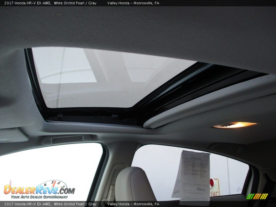 2017 Honda HR-V EX AWD White Orchid Pearl / Gray Photo #14