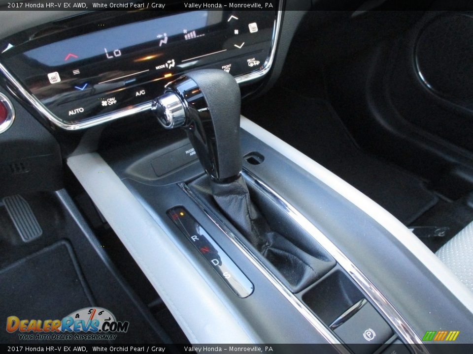 2017 Honda HR-V EX AWD White Orchid Pearl / Gray Photo #16