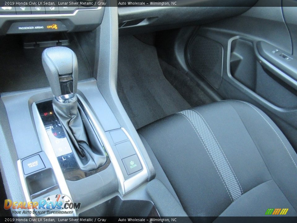2019 Honda Civic LX Sedan Lunar Silver Metallic / Gray Photo #20