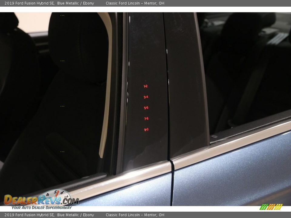 2019 Ford Fusion Hybrid SE Blue Metallic / Ebony Photo #4