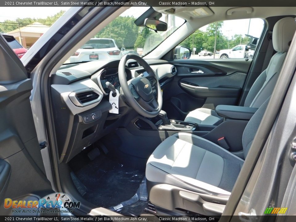Front Seat of 2021 Chevrolet TrailBlazer LS Photo #11