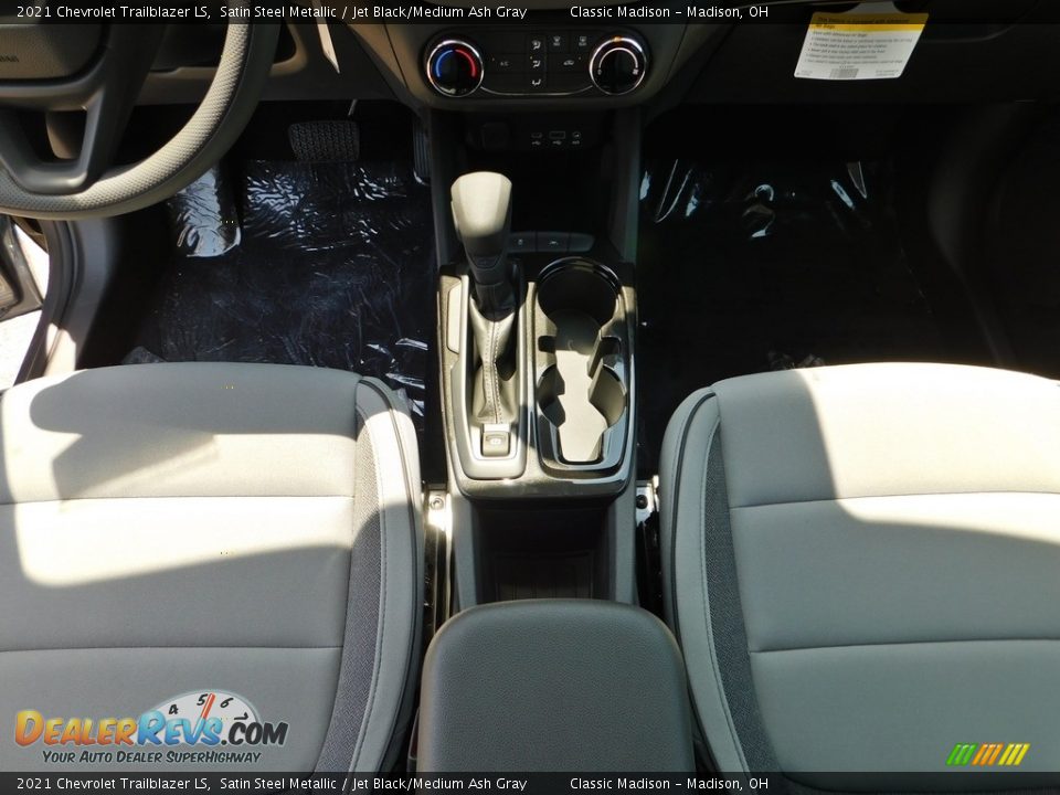 Front Seat of 2021 Chevrolet Trailblazer LS Photo #22