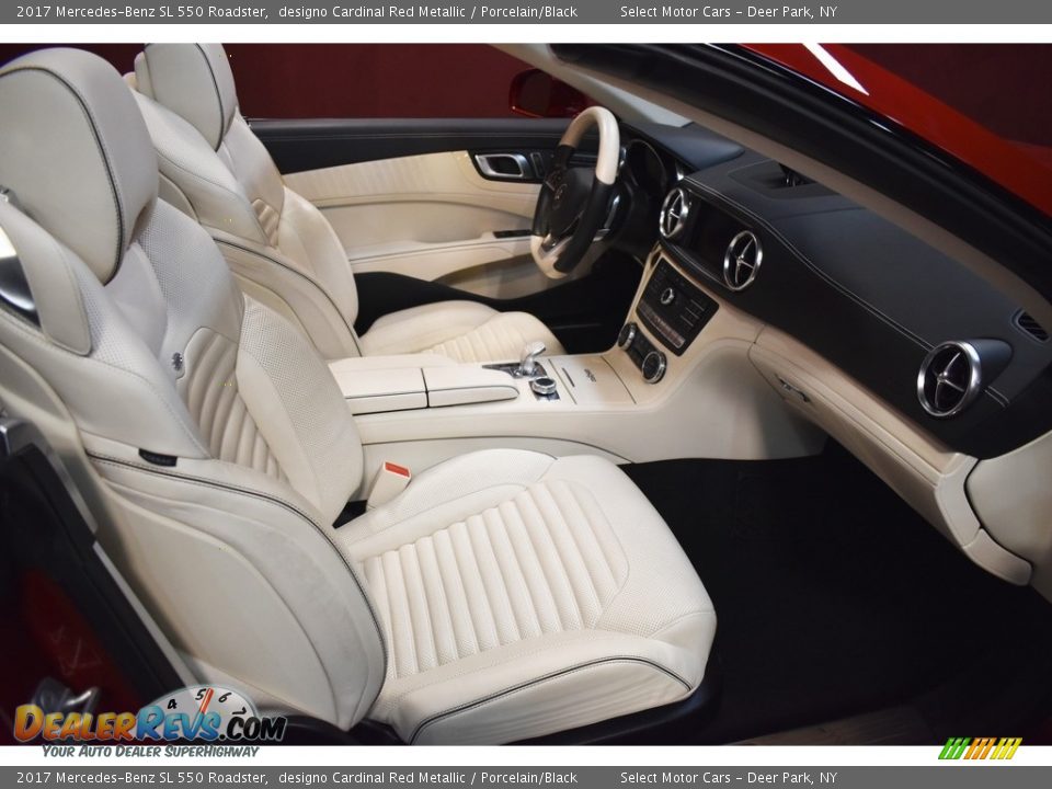 2017 Mercedes-Benz SL 550 Roadster designo Cardinal Red Metallic / Porcelain/Black Photo #15