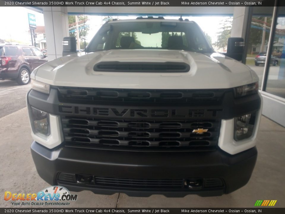 2020 Chevrolet Silverado 3500HD Work Truck Crew Cab 4x4 Chassis Summit White / Jet Black Photo #6
