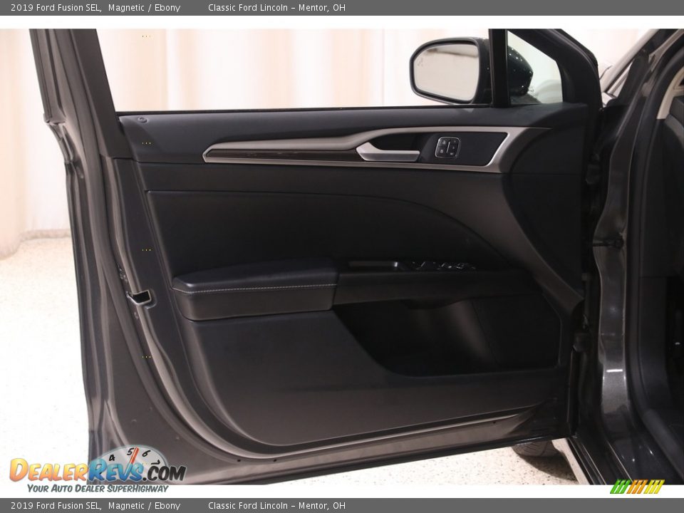 2019 Ford Fusion SEL Magnetic / Ebony Photo #4