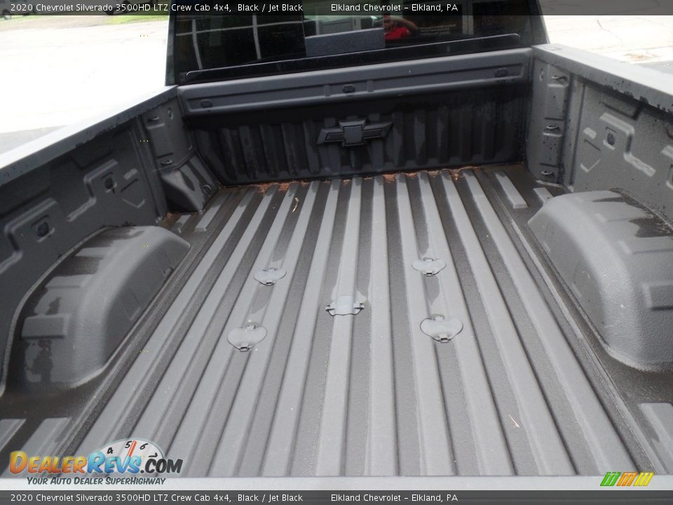 2020 Chevrolet Silverado 3500HD LTZ Crew Cab 4x4 Black / Jet Black Photo #17