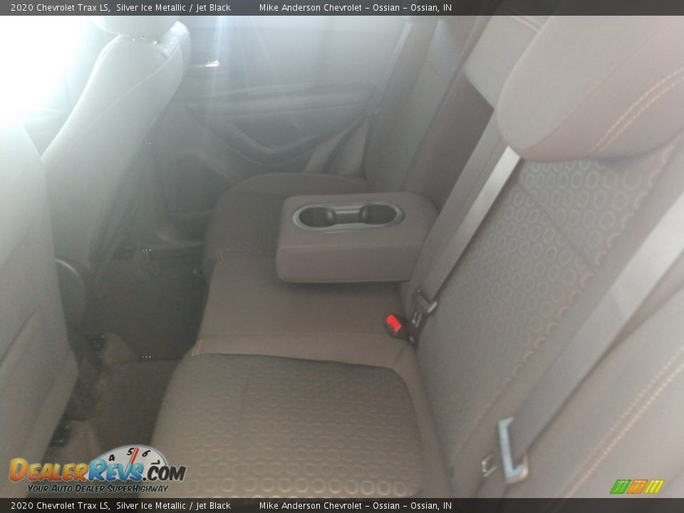 2020 Chevrolet Trax LS Silver Ice Metallic / Jet Black Photo #14