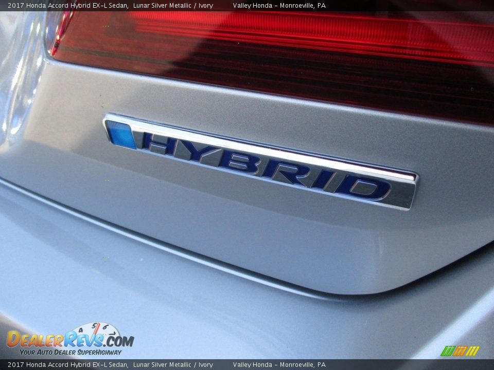 2017 Honda Accord Hybrid EX-L Sedan Lunar Silver Metallic / Ivory Photo #6