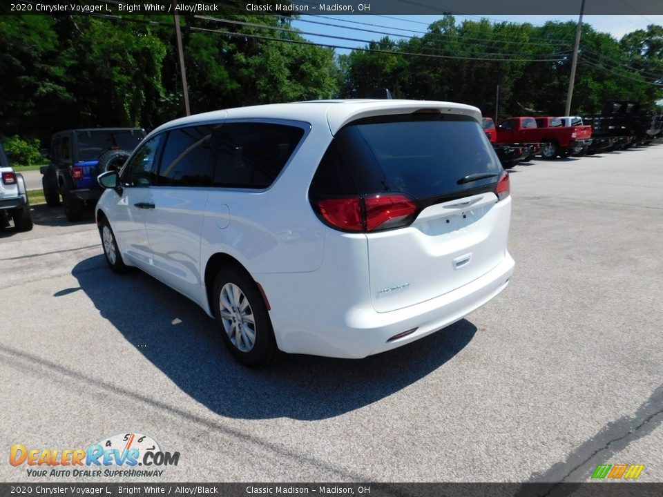 2020 Chrysler Voyager L Bright White / Alloy/Black Photo #5