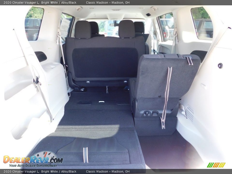 2020 Chrysler Voyager L Bright White / Alloy/Black Photo #7