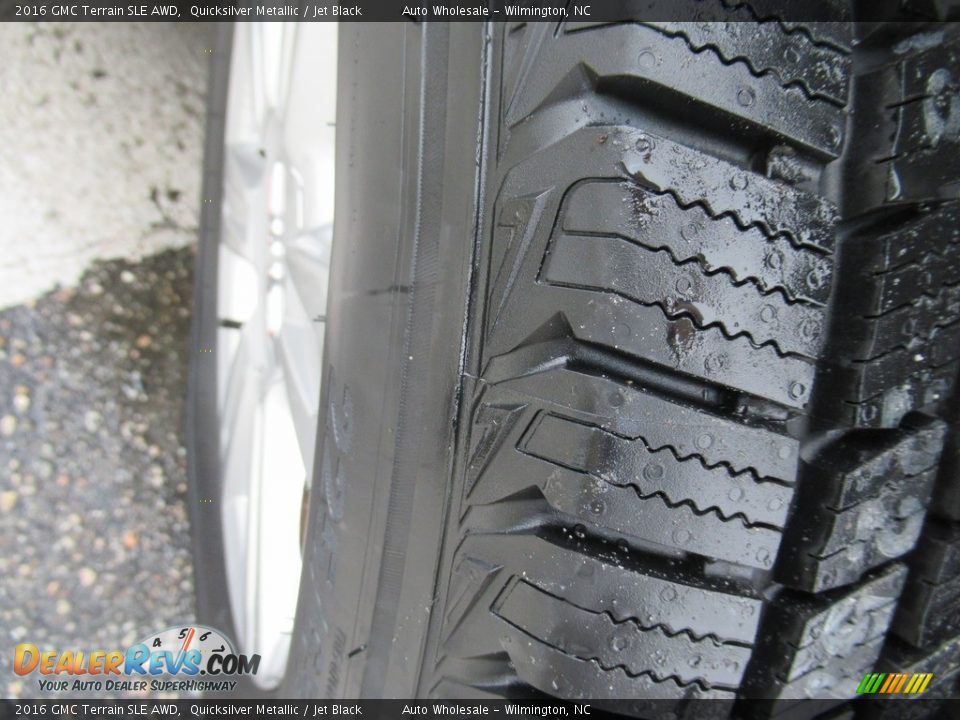 2016 GMC Terrain SLE AWD Quicksilver Metallic / Jet Black Photo #10