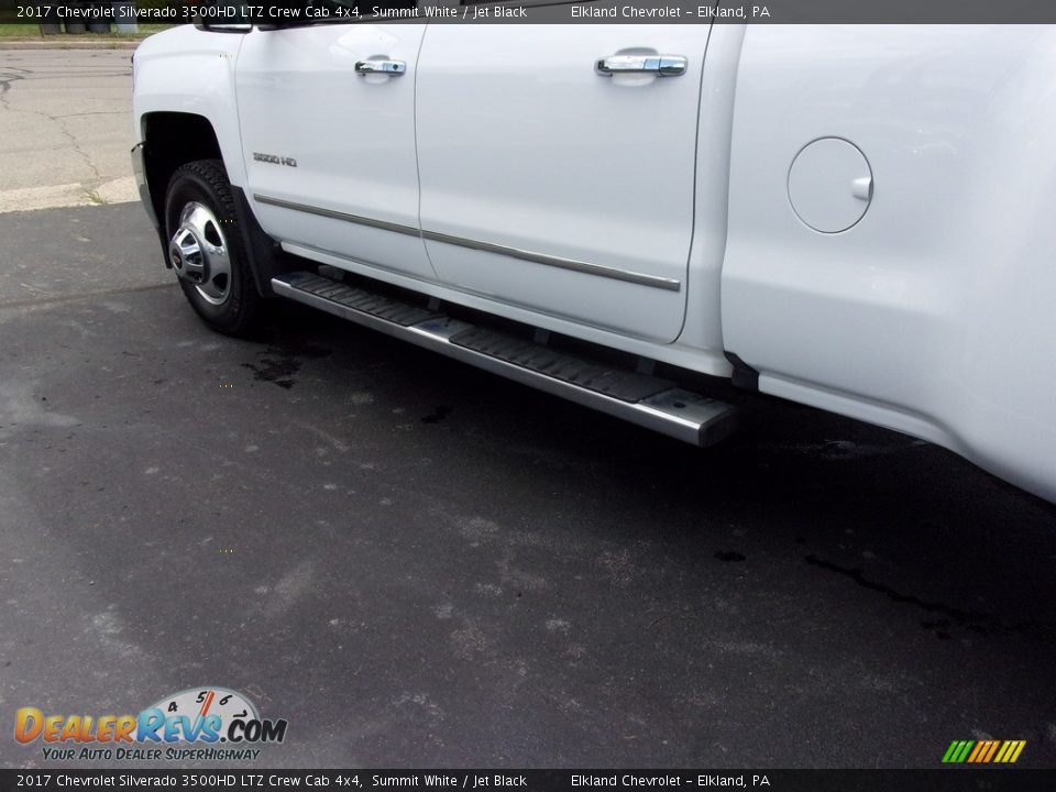 2017 Chevrolet Silverado 3500HD LTZ Crew Cab 4x4 Summit White / Jet Black Photo #10