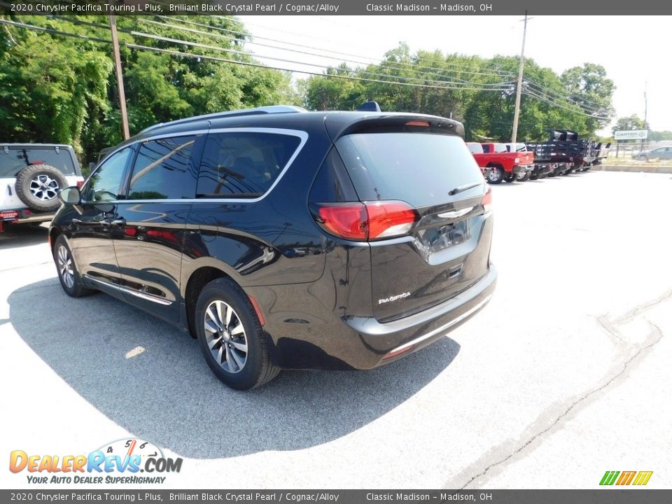 2020 Chrysler Pacifica Touring L Plus Brilliant Black Crystal Pearl / Cognac/Alloy Photo #3