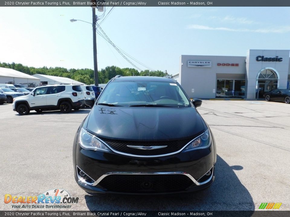 2020 Chrysler Pacifica Touring L Plus Brilliant Black Crystal Pearl / Cognac/Alloy Photo #5