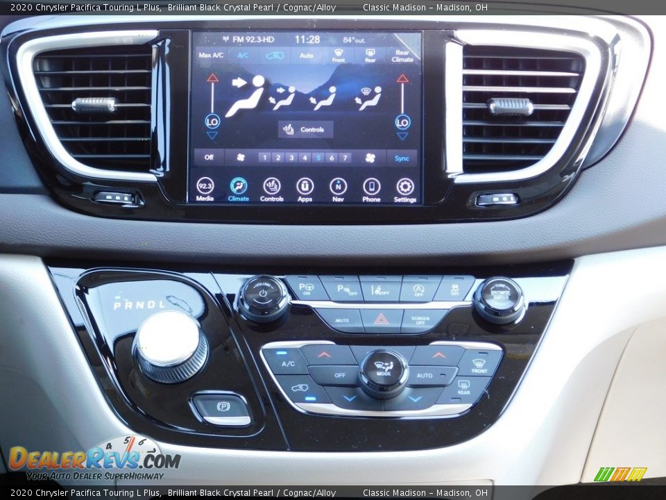 2020 Chrysler Pacifica Touring L Plus Brilliant Black Crystal Pearl / Cognac/Alloy Photo #15