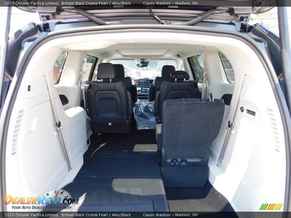 2020 Chrysler Pacifica Limited Brilliant Black Crystal Pearl / Alloy/Black Photo #7