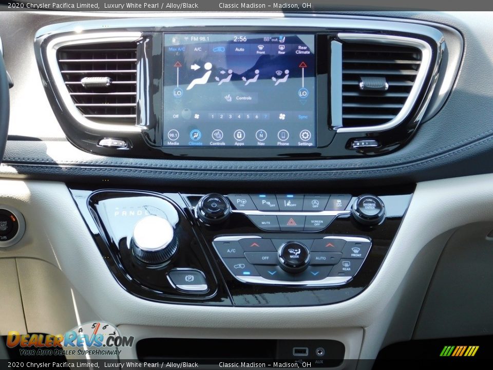 2020 Chrysler Pacifica Limited Luxury White Pearl / Alloy/Black Photo #8