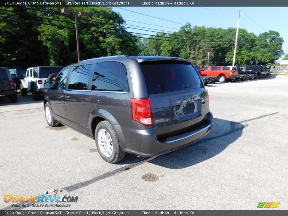 2020 Dodge Grand Caravan SXT Granite Pearl / Black/Light Graystone Photo #3